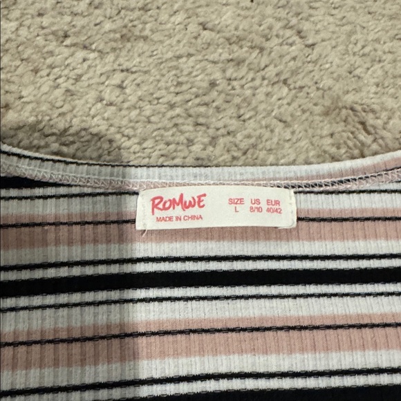 ROMWE Multicolor Striped Top - Picture 2 of 2